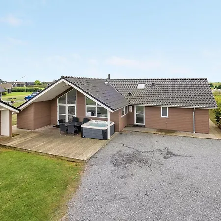 In Haderslev With Sauna 度假居 *